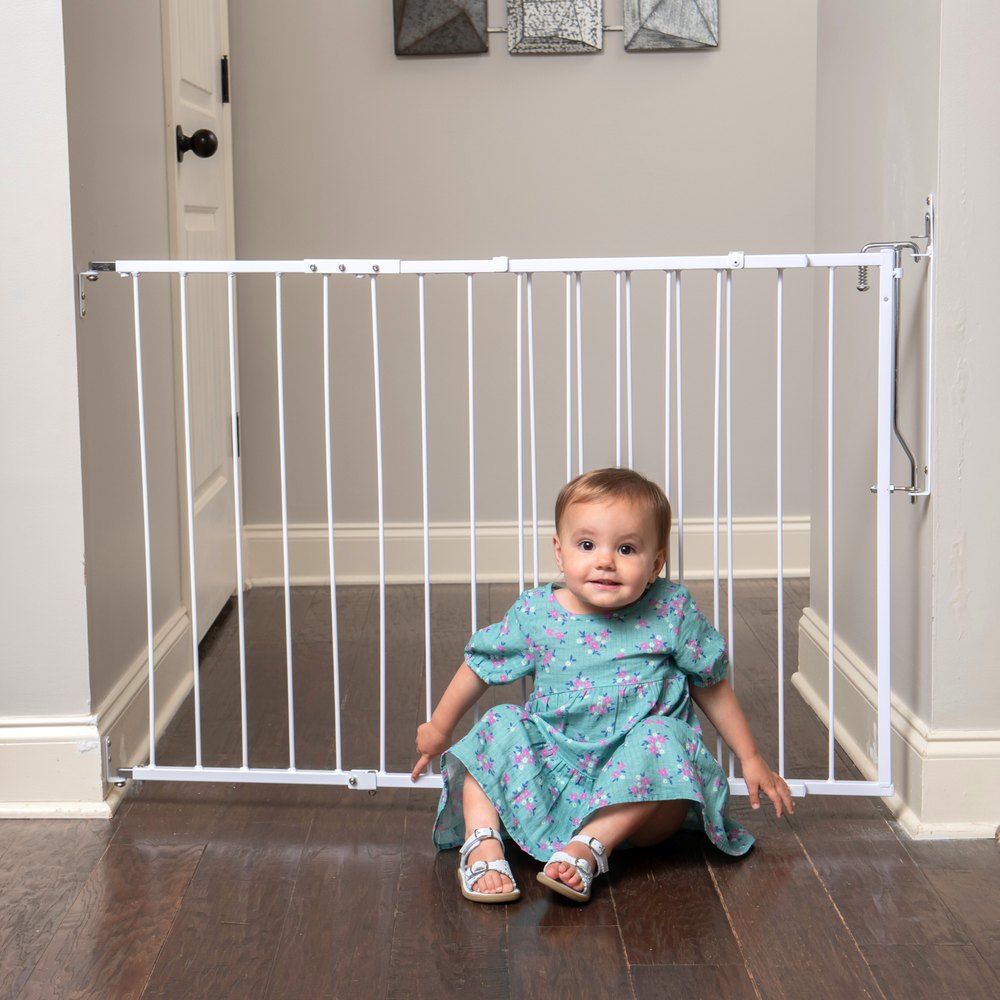 Cardinal Gates Duragate Safety Gate (Model MG-25) product photo